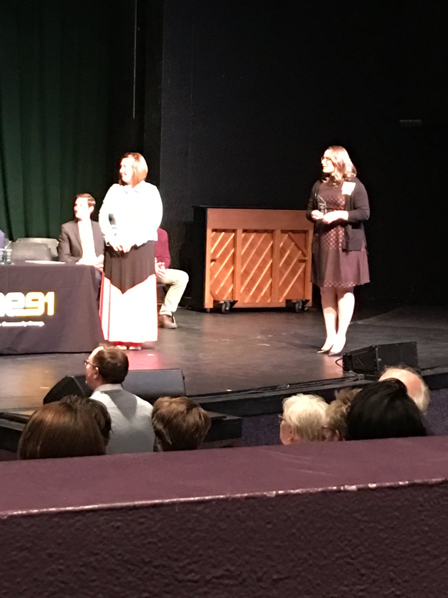 dbane_bane's tweet photo. Congratulations Liz Davidson on being @BurnsvilleHS ‘s very own @isd191 Teacher of Excellence!  Well deserved, Liz! https://t.co/efvzkd4P4E