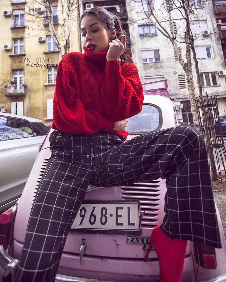 bojanstanic's tweet photo. #Fashion #blogger #Masimya 
#photographer @bojanstanic 

#Belgrade #streetstyle #Dorcol https://t.co/pGGZDNoaml