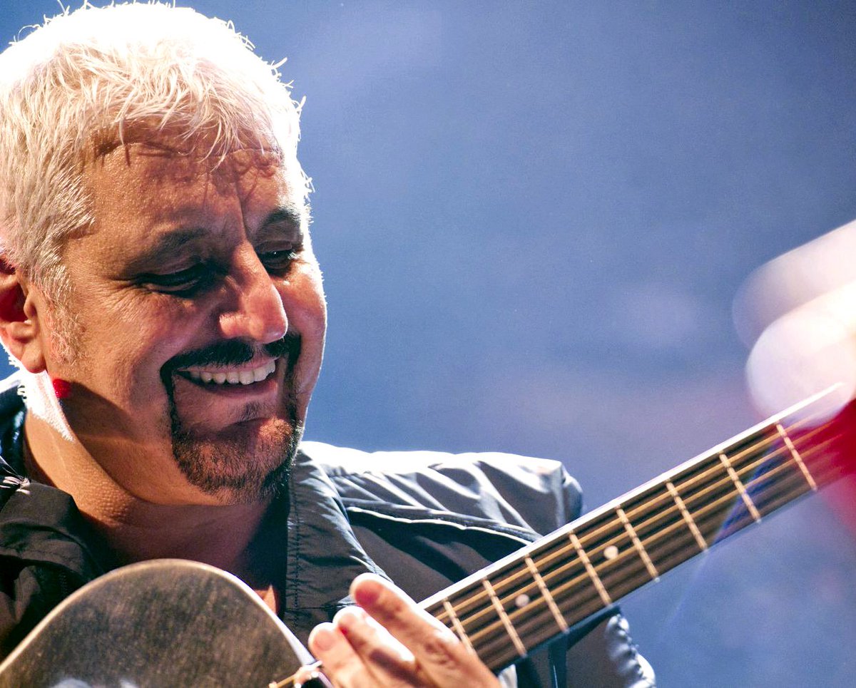 EventiConcerti's tweet photo. Un'altra bella novità per gli amanti della musica di Pino Daniele. Arriva "Musicanti" il musical @MusicantiSocial #pinodaniele https://t.co/65wIjXXFWE https://t.co/o4yTOEiRpu
