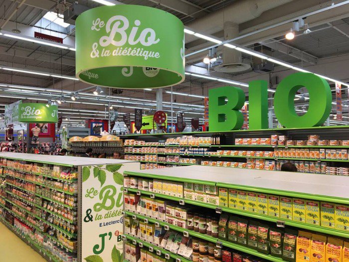 bioaddict's tweet photo. En 5 ans, le marché alimentaire #bio a progressé de 82% en France. La tendance devrait se poursuivre cette année. https://t.co/02GC0u5TUO https://t.co/n5skpF2lFw