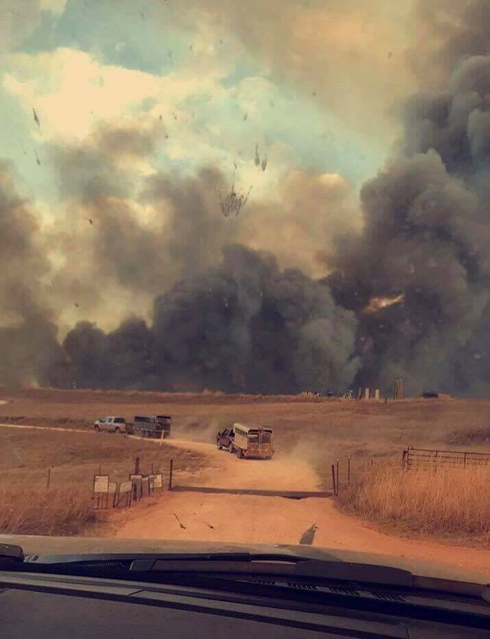 AgComRelief's tweet photo. Some pictures from the Englewood, KS Fire Department of the NW OK fires. God bless these brave men and women #AgCommunityRelief #UnitedWeStand #AgTwitter https://t.co/fEinIWMNeF