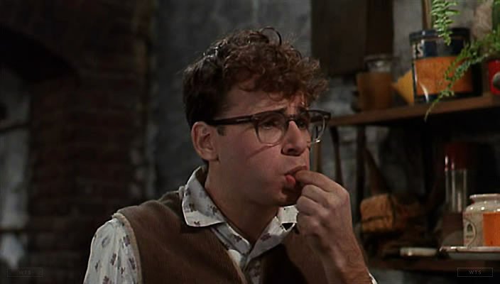 Rick Moranis is now 65 years old, happy birthday! Do you know this movie? 5 min to answer! 