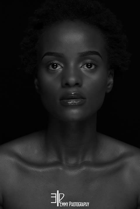 missmelaninsa's tweet photo. My skin is my heritage. #WorldHeritageDay I live in my ancestors passed it on and I live in it fully. I am embracing Afrika within. This is wisdom #WednesdayWisdom  I am #missmelaninSA #missmelaninsa #goddiscovered #grateful #modelnotes #OrigiNation #winningmodel #vegan #nature https://t.co/PoUA4n8hTs