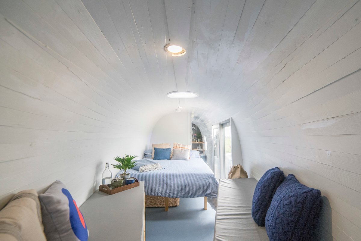 econ_bp's tweet photo. Helicopter Glamping. One of the more unusual projects we've been involved with. Sleeps 5!
Take a look inside......
https://t.co/nDNwd3Qg7y
#sprayitpurple https://t.co/pldraP8NJe
