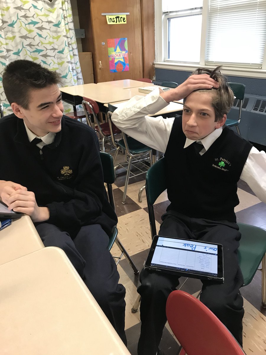 MsProctorMath's tweet image. As we finish up our #8Science unit on heredity and genetics, we’re trying to determine which dominant and recessive traits we have! Can you roll your tongue? Do you have a widow’s peak? Which phenotypes do you display? @StPatsYorktown