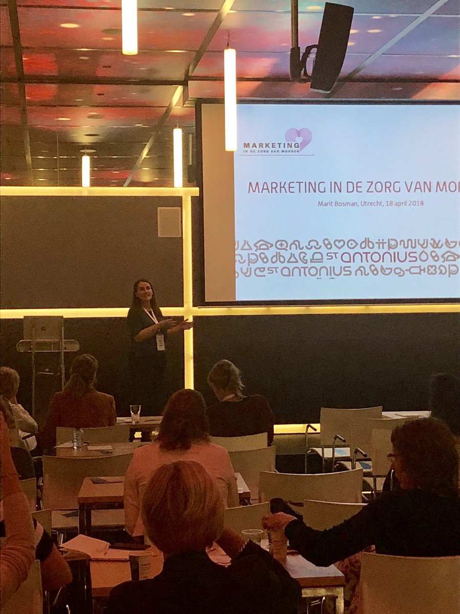 MIDZVM's tweet photo. De laatste break out sessies zijn zojuist van start gegaan: Marit Bosman (St. Antonius Ziekenhuis) en Winnie Nijhoff (Branddoctors Mixe) &amp; Iris Wanders (AMC) vertellen hun verhaal! #MIDZVM https://t.co/WvgwZmU4ES