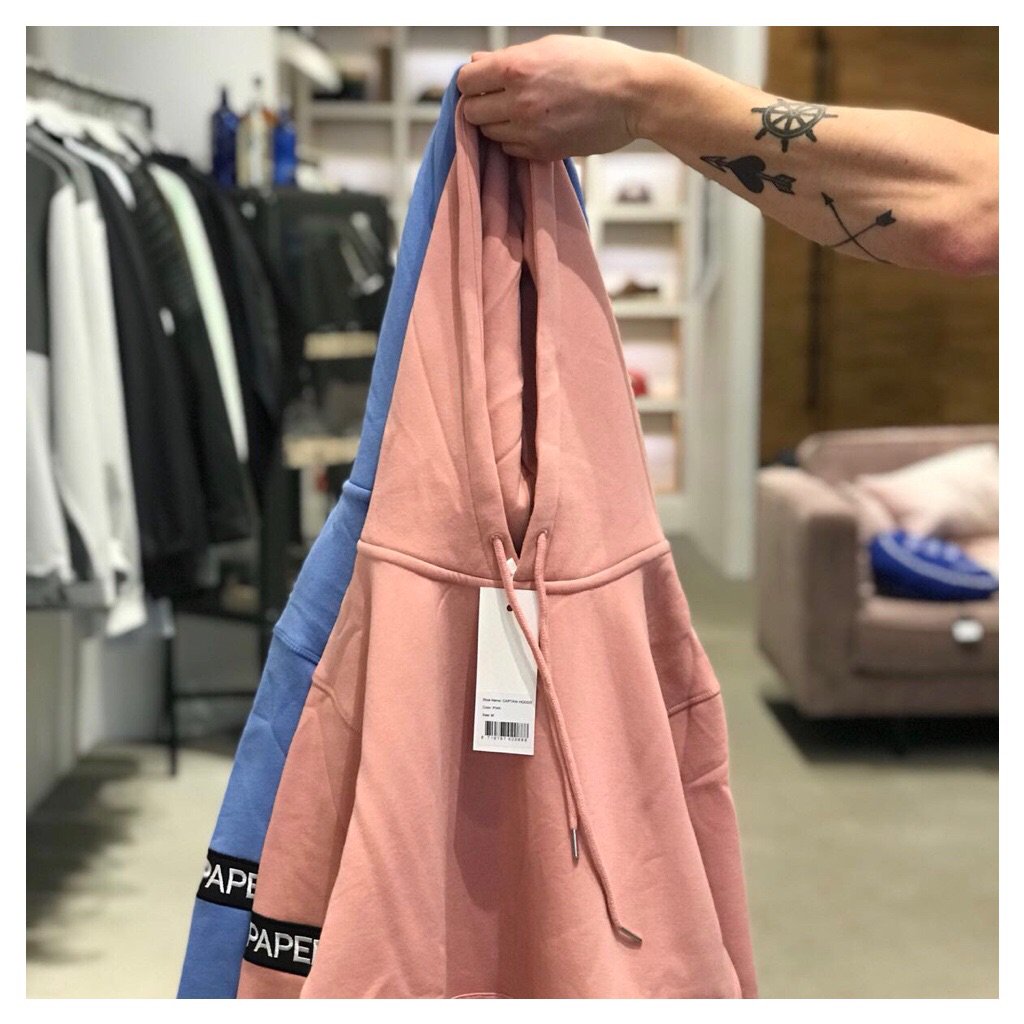 Alle kleuren van de Daily Paper CPTN Hoodie zijn weer (heel even!) op voorraad. In store en online. barettajeans.nl/brands/daily-p… #barettajeans #dailypaper