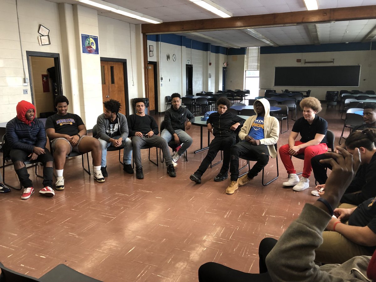 WHHSPresidents's tweet photo. Harding Football is focused on improving the whole young adult. Not just academics and physical health but social/emotional health as well! #PresidentialDevelopment #BELIEVE #cthsfb https://t.co/9oZuZmTQG7