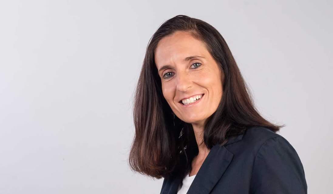 VisibilitasCom's tweet photo. #Entrevista #GoalsForFreedom :
Patricia Campos @Pcamdom: “El objetivo es trabajar por la igualdad y fomentar la práctica del deporte”: https://t.co/Wu0dRwdL8H

#futbol #igualdad #solidaridad #derechoshumanos #PatriciaCampos #Uganda #Kampala #Hawai #Valencia https://t.co/gZRdKvjWlX