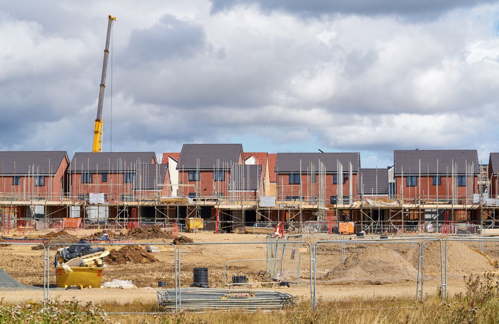 The delivery of social housing in rural areas has fallen from 33,490 to 5,380 over the past 9 years. If we want to make sure that rural communities have enough truly affordable homes, the government must support local authorities to build them. #PlanningForPeople