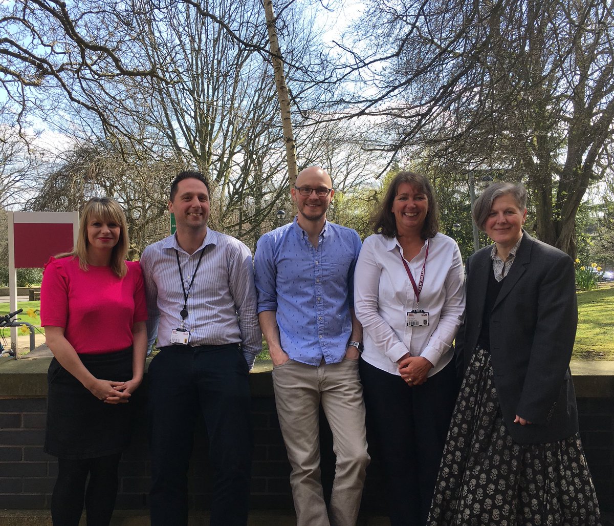 SHUPTplacements's tweet photo. Many thanks to @gwyn_owen, professional advisor @thecsp for attending the SHU Physiotherapy placement conference today and presenting on accountability considerations in practice based learning. And thank you for bringing some sunshine with you too 😎! #SHUphysiotherapy https://t.co/EnhhKFxNdz