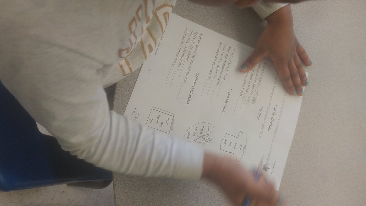 Learning about poetry and practicing our rhyming for poetry month today @msalegault <a href="/StMichaelOCSB/">St. Michael School (Ottawa)</a>