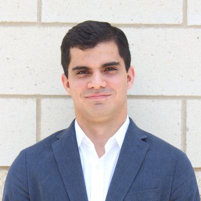 SAFARIBerlin's tweet photo. How will #blockchain technology change the way we invest in global real estate and other financial markets? Learn from @GSanchezSlik (@brickblock_io) at @SAFARIBerlin: https://t.co/T3QjxMZxA4 #startupsafari #berlin https://t.co/8R1posoaWf