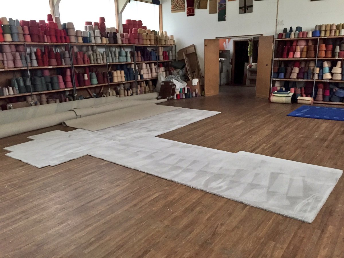 ConnemaraCarpet's tweet photo. Busy day here in @ConnemaraCarpet you really should be here to feel just how soft this carpet is absolute #luxury #luxurycarpets #homestyling #homedecor #interiordesign https://t.co/c8Nb4wXgQ1