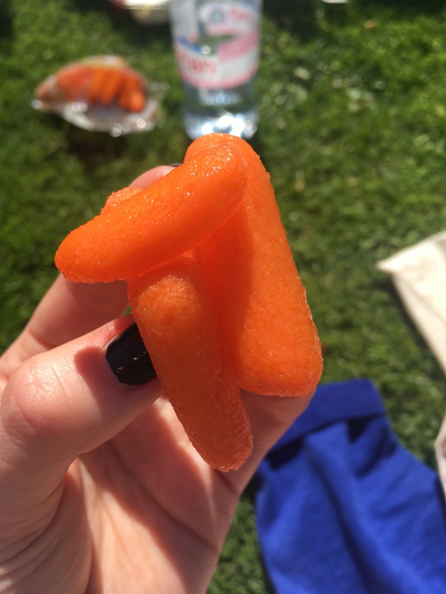 Frozen! Thanks <a href="/Tesco/">Tesco</a> I really wanted a carrot popsicle!