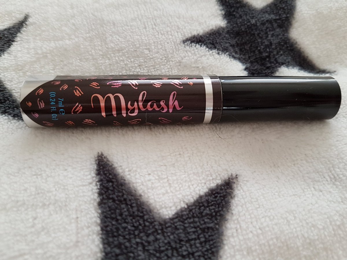 Anna_Carina78's tweet photo. Dieses Mylash Wimpernserum darf ich für Cosmetics Review testen. Vielen lieben Dank
#annatestet #annatestetundberichtet #produkttester #beauty #beautyblogger #lashes #mylash #cosmeticsreview #eyes #followme https://t.co/fKqS3a60Xi