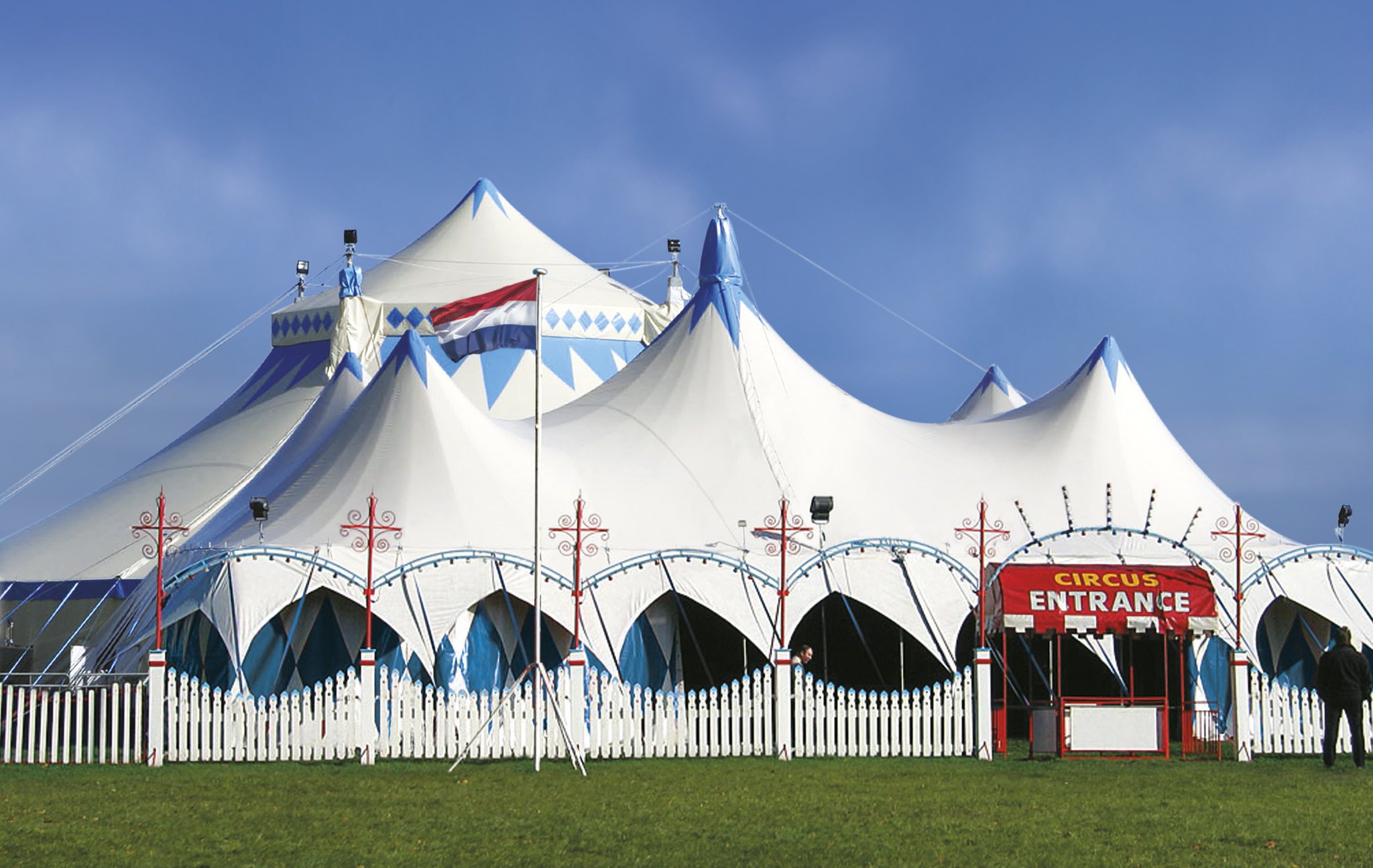 Netherlands Circus on Twitter: "A gorgeous shot of our HEATED Big - the place where dreams are made! For a full list of dates and to https://t.co/0W7cd6aAAv /