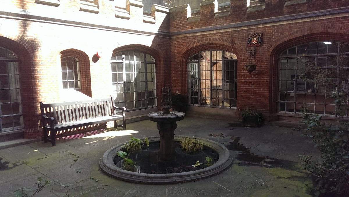 codehouse's tweet photo. Such a beautiful day for our #FSgap event. If you're coming, drinks in the magnificent courtyard later! :-) https://t.co/dm2GAvNW6o