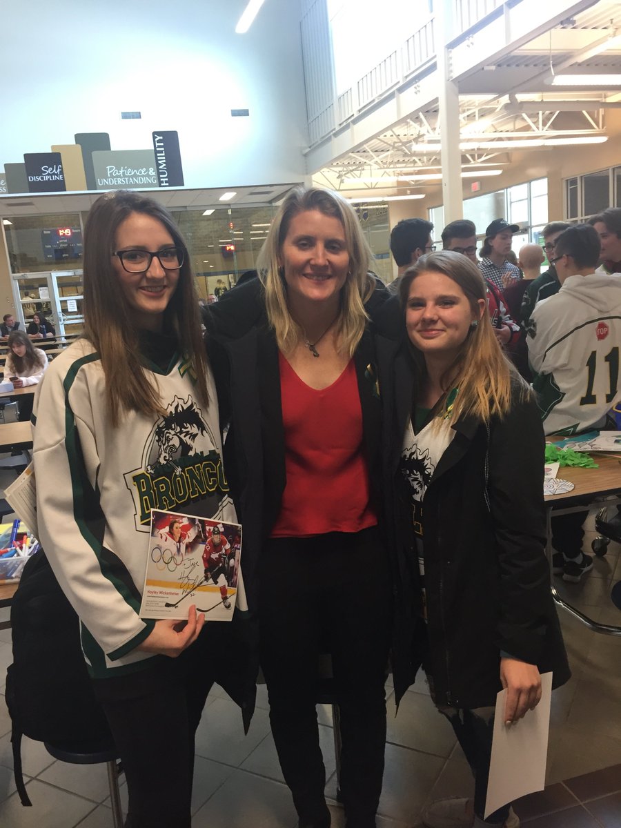 HCIMOHAWKS's tweet photo. Thank you Hayley Wickenheiser for lifting our spirits at HCI! @wick_22 #HumboldtStrong #hcistrong #healingtogether https://t.co/k9Bv7pewSP