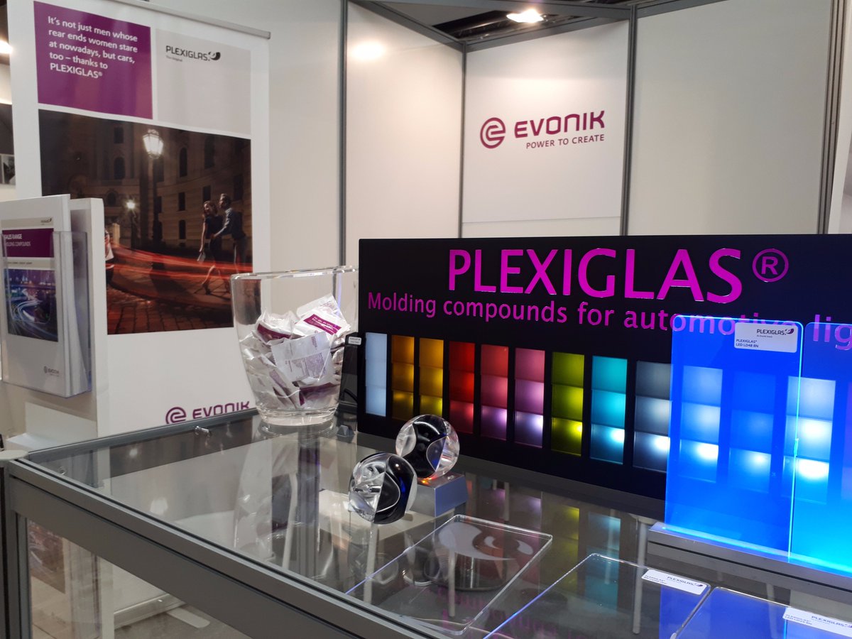Evonik's tweet photo. Specialist presentation on #PLEXIGLAS® molding compounds at the Smart Plastics Forum 2018 - #Evonik’s brand of polymethyl methacrylate (PMMA) will be presented as an inspiring designer material at the Smart Plastics Forum in Milan on April 18 and 19: https://t.co/eJ3GF9sRhY https://t.co/xOXLfXo6tY