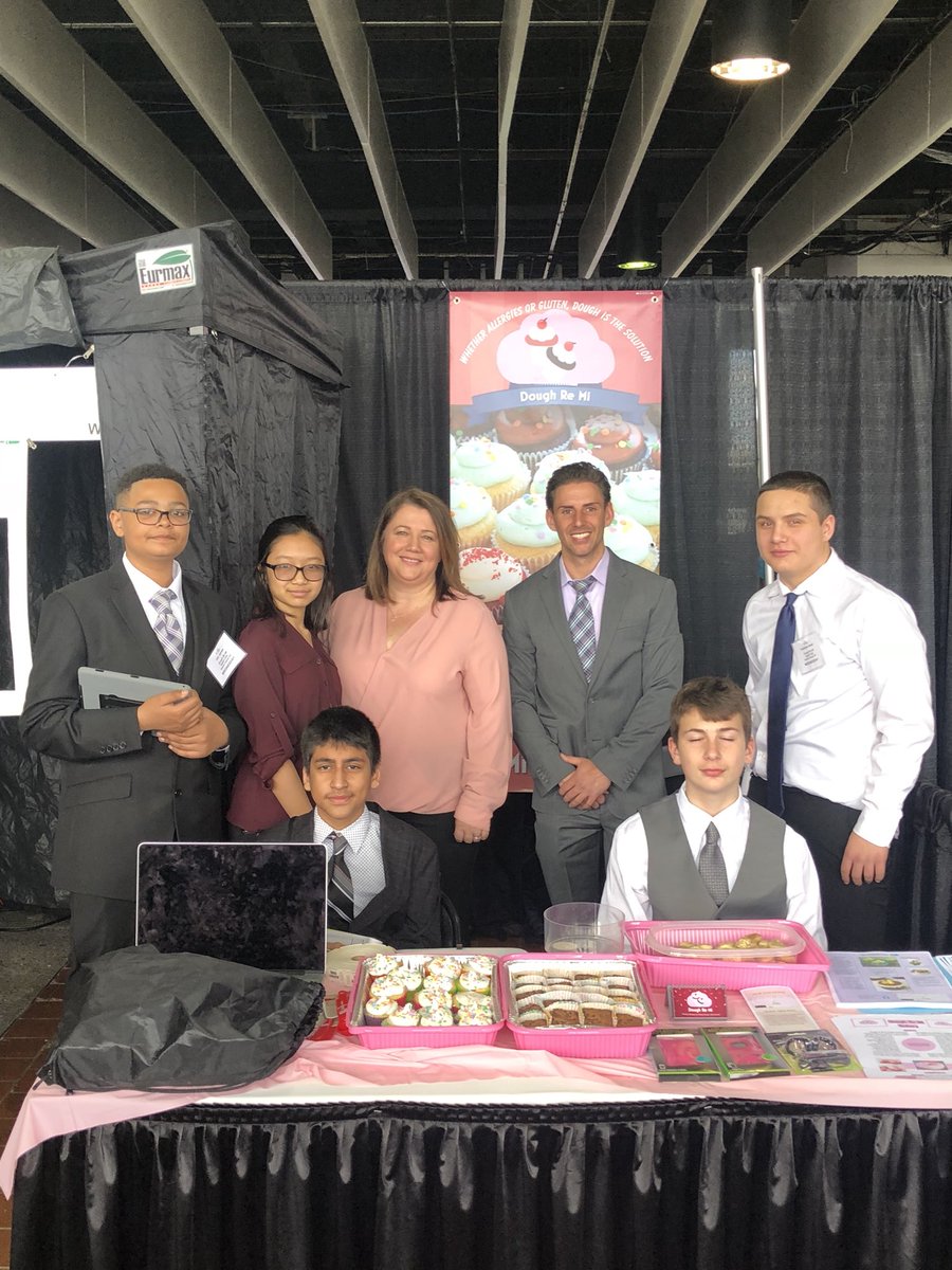@egbertwildcats VE Team is ready to sell. Building future entrepreneurs. @doughremishop   Whether Allergies or Gluten, Dough is the Solution!  #vei #virtualenterprise @doughremishop @SIBFSC  #entrepreneurs @UFT @ELI40NYC