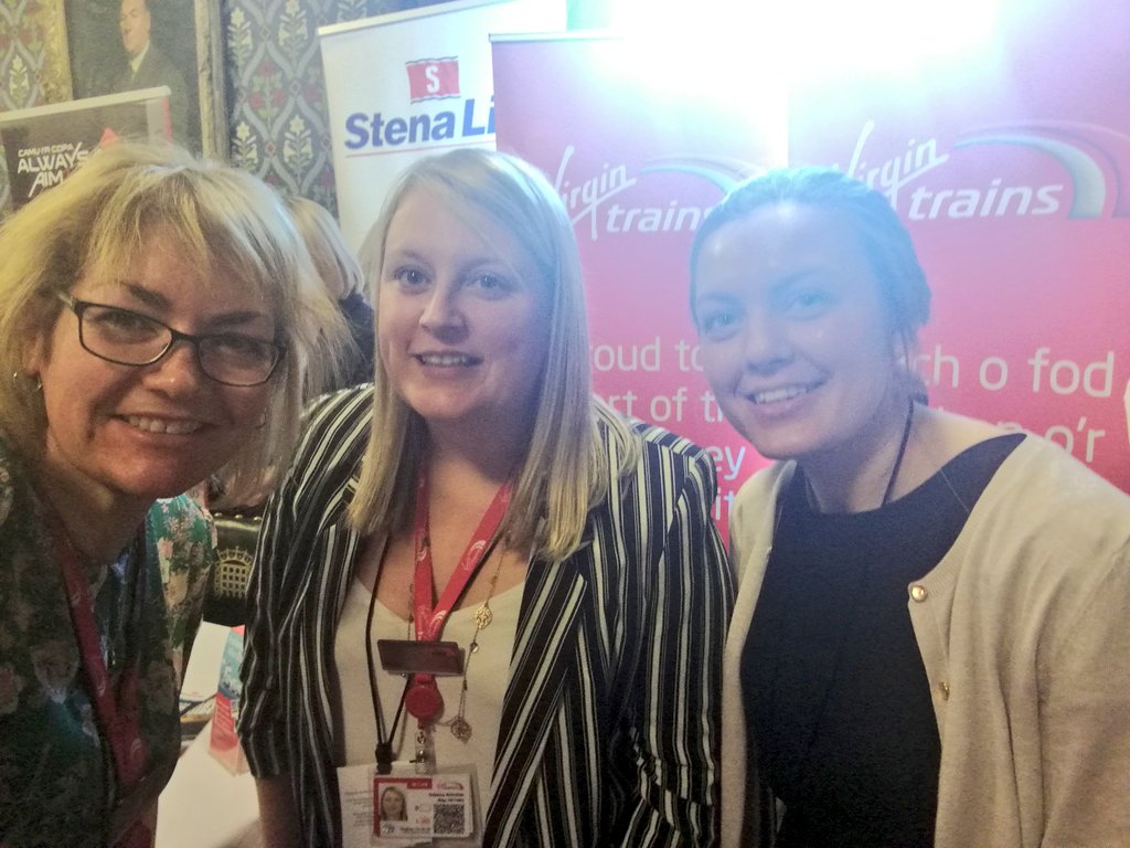 Vicki75Vj's tweet photo. Another successful#AngleseyDay with #TeamAnglesey @HouseofCommons thanks @AlbertOwenMP @AngleseyScMedia 😎😁😍 https://t.co/WmvCtwkiOu