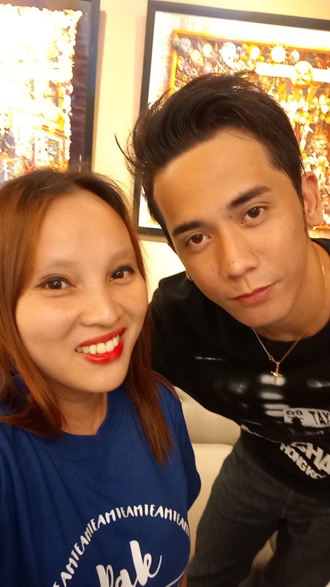mkriszanth's tweet photo. @owwsiccc thanks for seeing u atlast.  . . 😂🤣😘😍 

#fangirling https://t.co/pdkhPIBk3Y