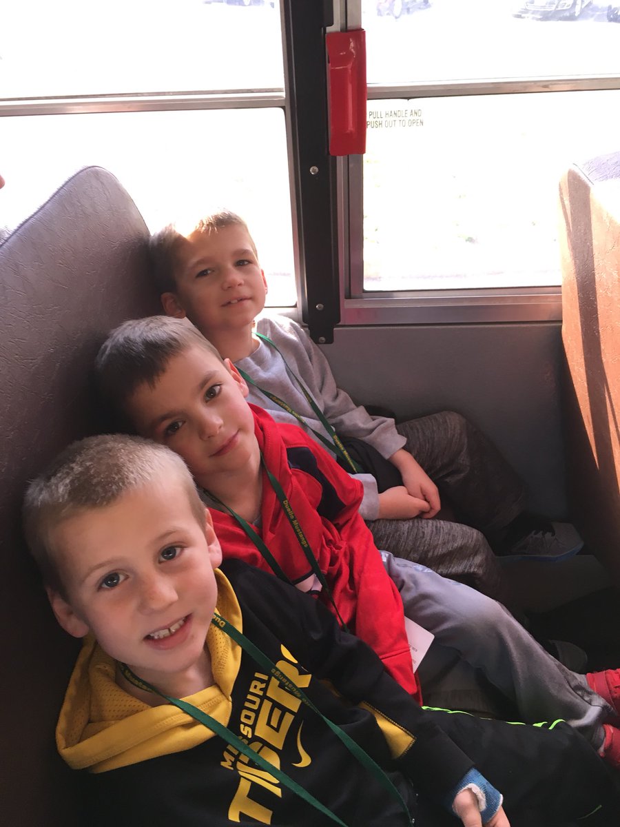MrsLenich's tweet image. We’re ready for our field trip! #duellolearns #lenichlearns