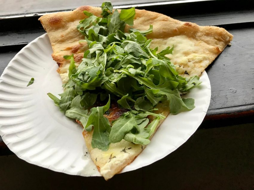 GreenLineTO's tweet image. Geary Ave. is the coolest restaurant strip you’ve never heard of. Love the profile of Green Line restaurants from Toronto Star&apos;s @amypataki ow.ly/vSlJ30jxuqN #Toronto #Food