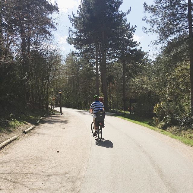 What a gorgeous day! It finally feels like Spring and we’ve loved every minute of getting outside in the fresh air 🌳 Casper is enjoying being on the back of Daddy’s bike and we’ve got a twilight spa session to look forward to later 💛 #happyholidays ift.tt/2H9LX5b