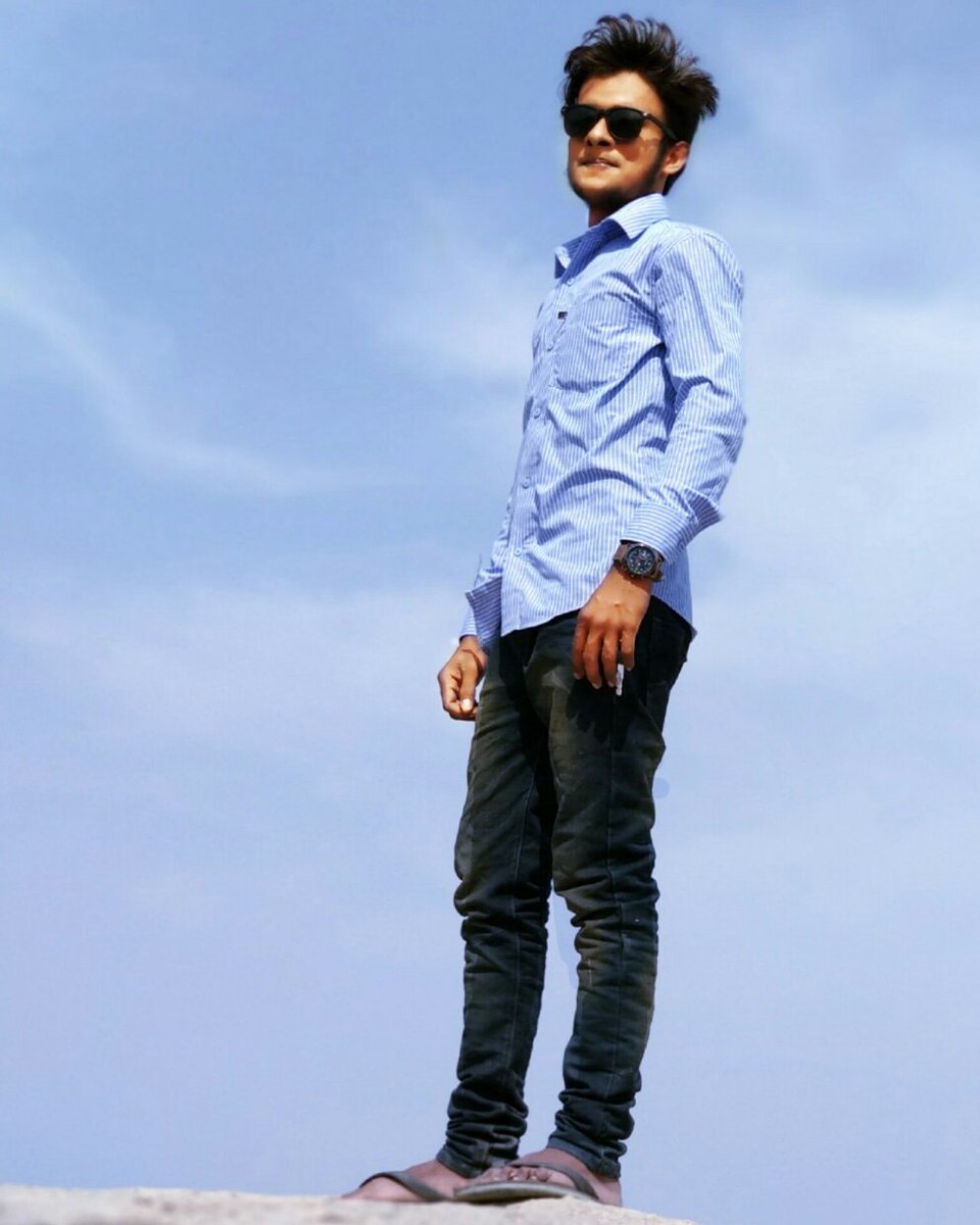 MrAlokKumar4's tweet photo. Mr'🅰LoK https://t.co/0enlbtySGj