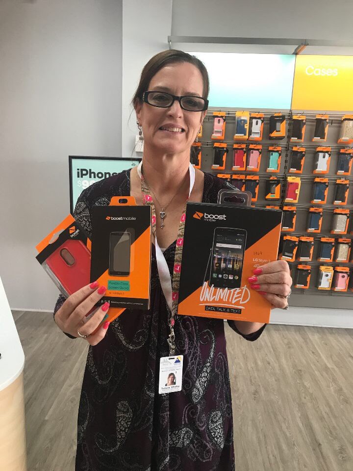 _WirelessWorld's tweet image. A good start in Smithfield this morning! 
@shawnatspg @Spg_Dponce @SPG_AJ @Actify_KenV @BoostOndigo