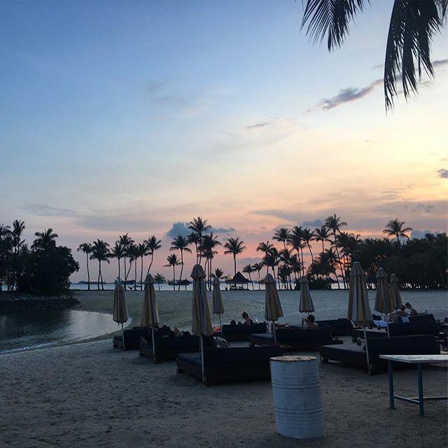 nmillerwriter's tweet photo. ❤️❤️❤️❤️❤️ #bufferretreat https://t.co/TKML8T0eos https://t.co/A4AVrn6kXQ