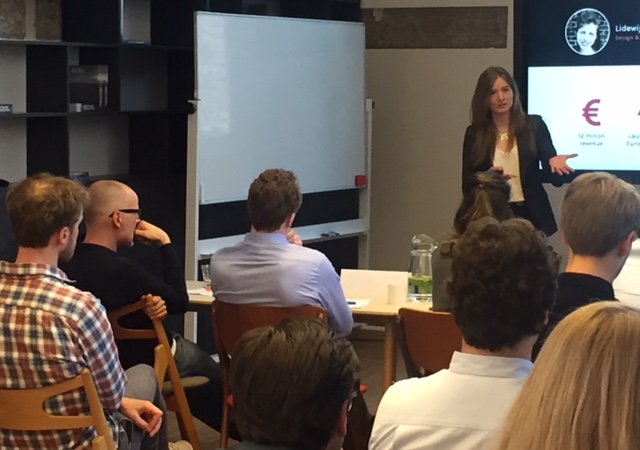 ClimateKIC_NL's tweet image. What about a custom fit bra based on your personal 3D body scan - That&apos;s what @MeshLingerie stands for.  With this technology they eliminate the main cause of lingerie returns for online retailers. #Bootcamp #CKAccelerator