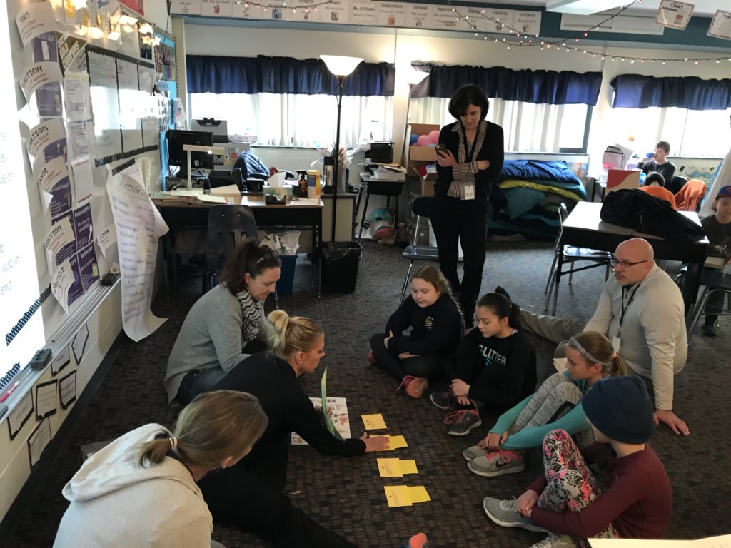 sniemi01's tweet photo. Our ELA/Math professional learning sessions are back on the road🚙! Today we are at OES with 5th grade teachers! #ibpyp #jobembeddedprofessionaldevelopment https://t.co/PC7GDpvVhN