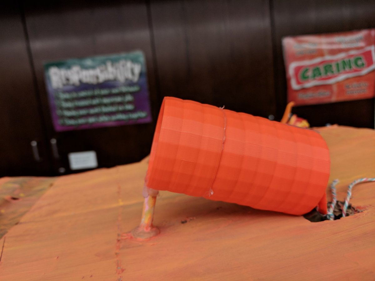 mrskinkela's tweet photo. Ss of P2 Honors classes used 3D printing to create starting gates for their coasters. #overcominginertia #creationstation #3dprinting #engineeringanddesign #cad @Poneill09 @otismediacenter https://t.co/zdVdiCm93H