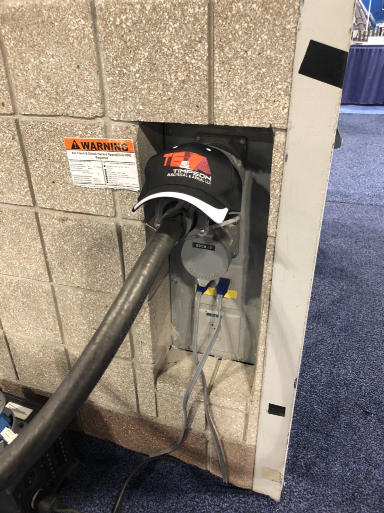 Insulboot's tweet photo. As the world leaders in designing and manufacturing insulation solutions for connections, we are always looking for new ideas. At IEEETandD 2018 yesterday, we saw this new way! Why not drop by and see us at Booth 1472 and see our range of bus boots #IEEETAND #INSULBOOT #TandD2018 https://t.co/AoI6lMXCzu