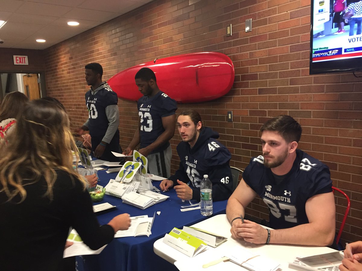 MUHawksFB's tweet photo. Hawks Helping Save Lives! #BeTheMatch #MUHawksFB https://t.co/QXOwSDz4ek