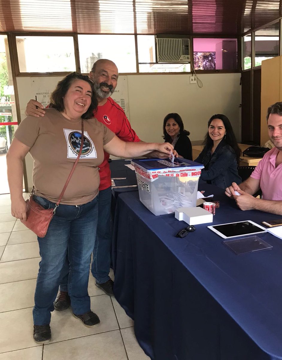 ¿Cómo, dónde y cuándo cambiar tu domicilio electoral? 👀 Si eres chileno viviendo en el extranjero y buscas esta información, ingresa a votoenelexterior.cl