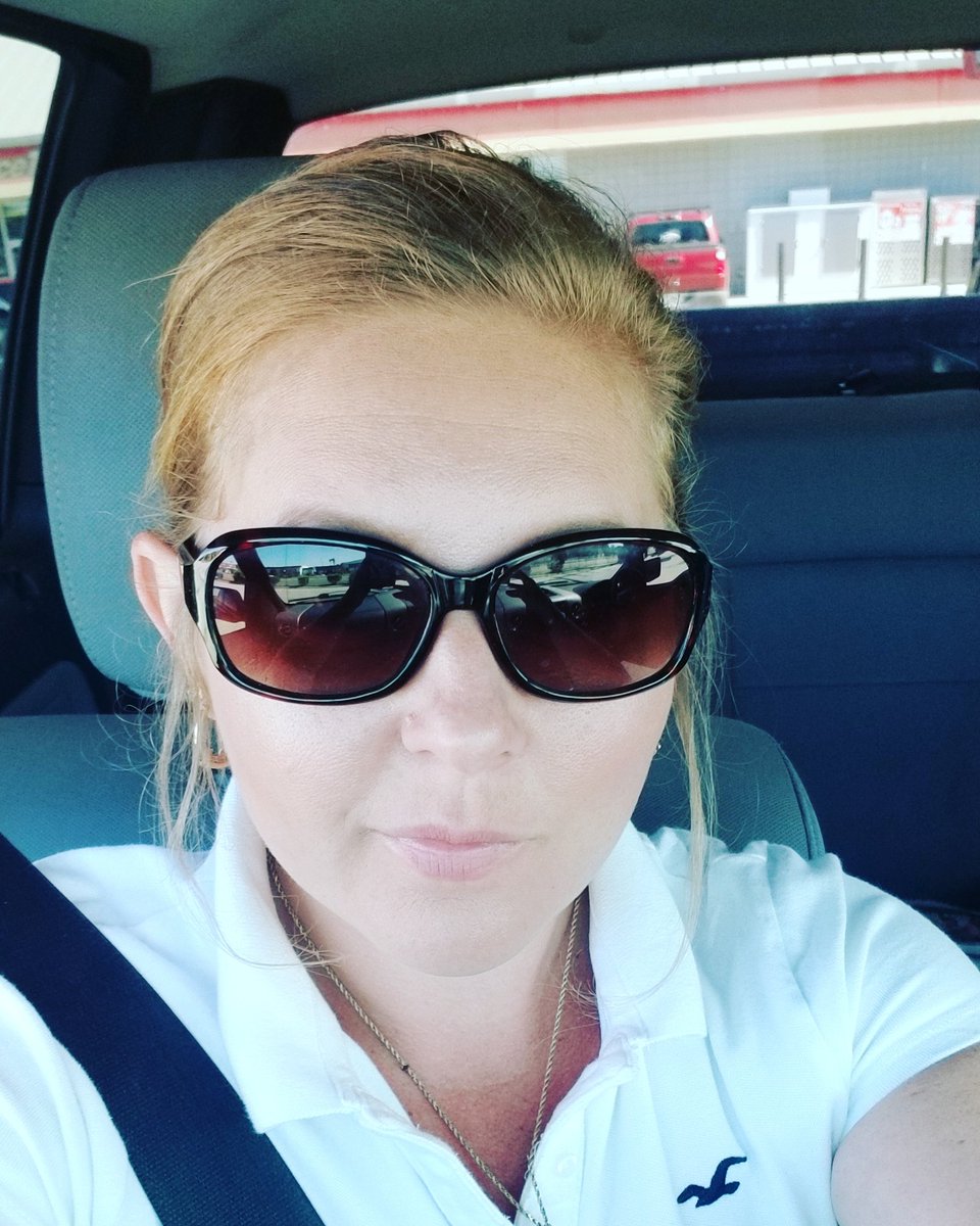 MyFloridaRemax's tweet photo. TeamBennett out getting listings! #remax #RealEstate #HomeSweetHome https://t.co/5BvdZWxe5h