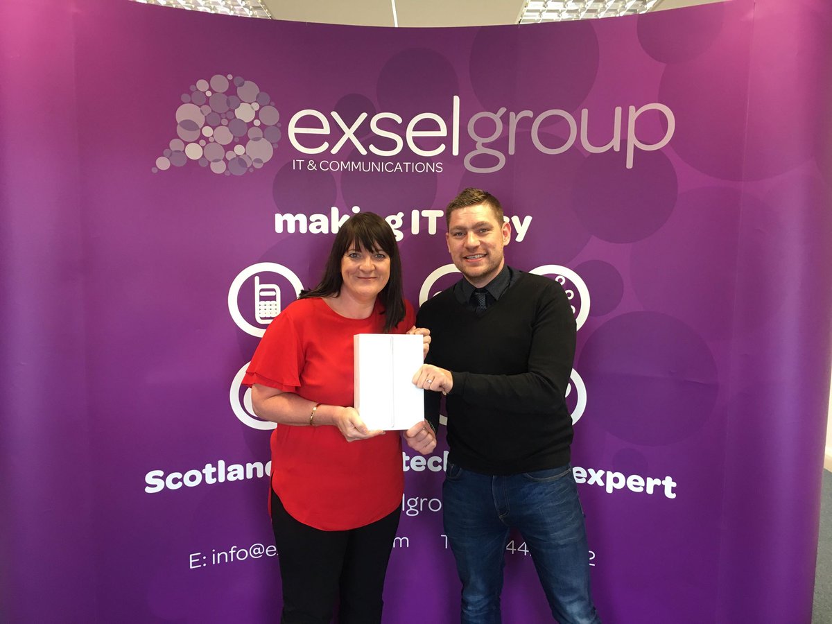 Good luck to Lorraine from @LaurieRossIns and the students at Holyrood RC Secondary School on their trip to Malawi. Delighted to support this great cause by donating an iPad to their fundraiser! 

Follow this link to learn more about their trip: goo.gl/KZVnkx