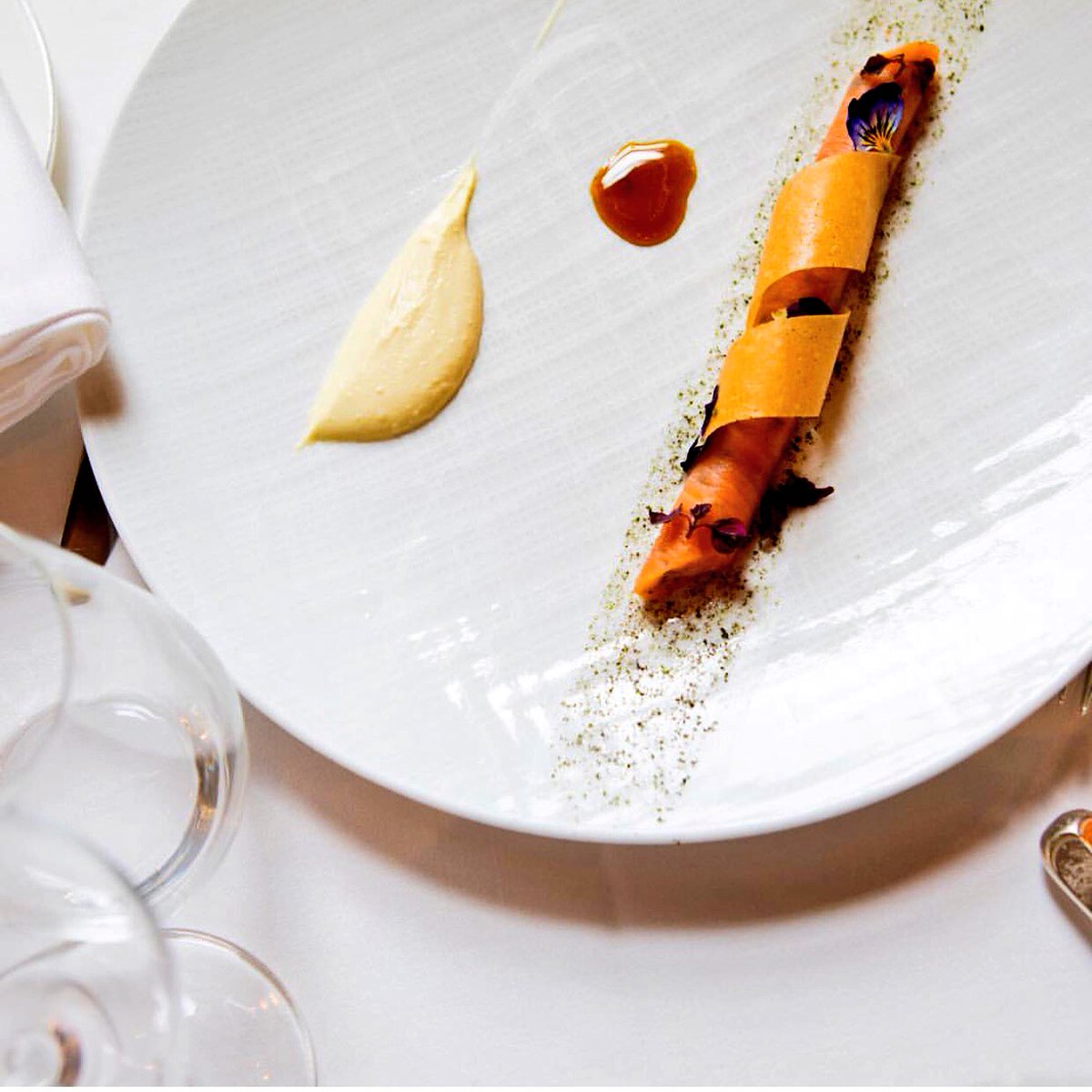 Excited to be doing a <a href="/campbellsandco/">CAMPBELLS & Co</a> pop at <a href="/rouxlandau/">Roux at The Landau</a> this evening with <a href="/BalvenieUK/">The Balvenie UK</a> and <a href="/themisswhisky/">Miss Whisky</a>