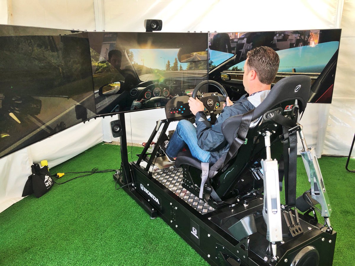 CCKTECH's tweet image. Excited to test the Honda #DriveManual racing sim!