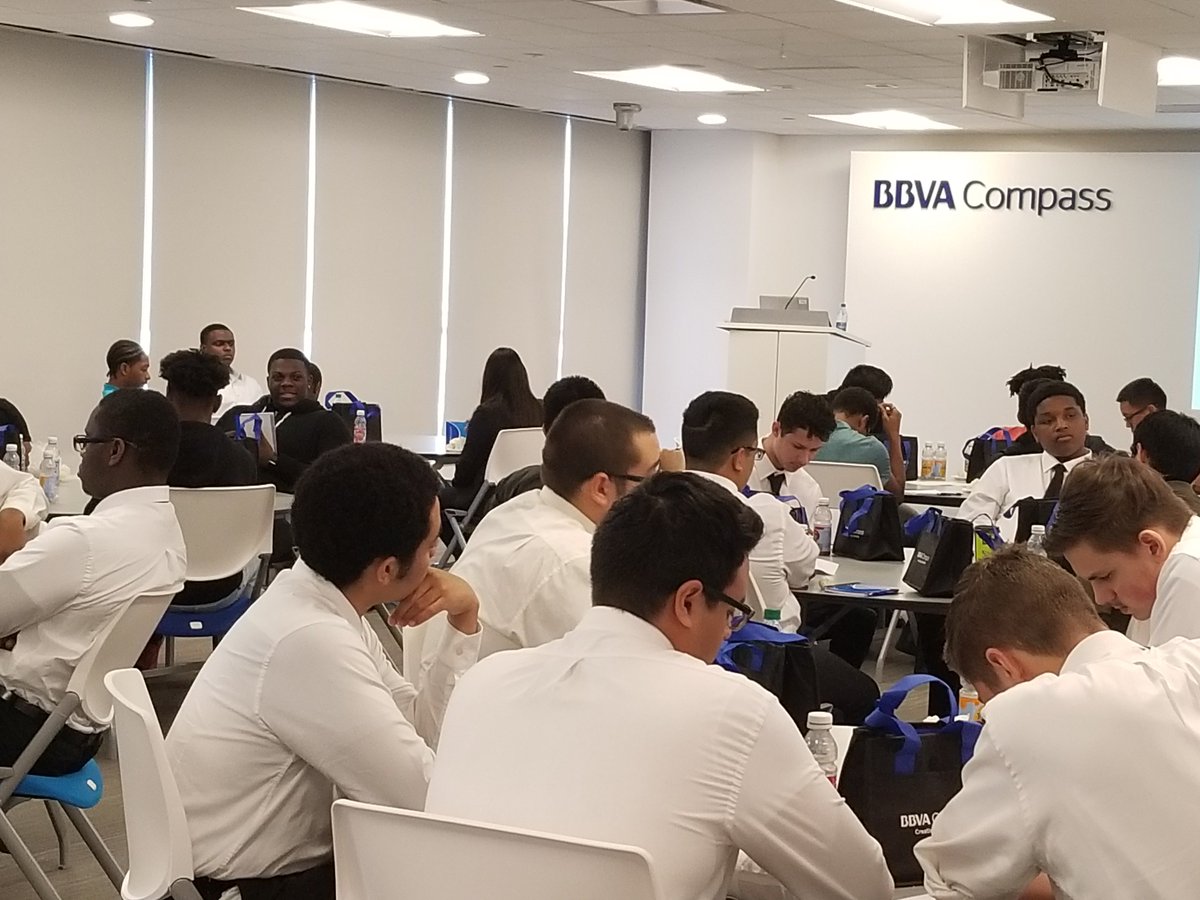 Simone Barnes tweet media