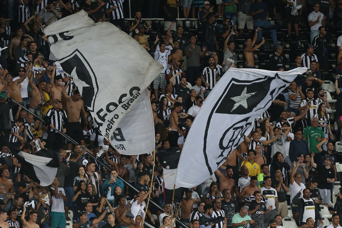 Esse sentimento ninguém entende ⭐️ 

📷 Vitor Silva / SS Press / BFR