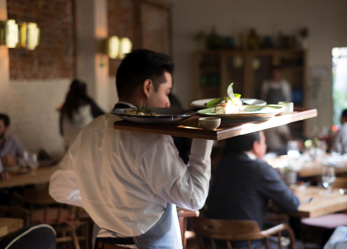 #GazzettaHédoné #Gourmet 
Santiago Migoya ahora en <a href="/MiaDomenicca/">Mia Domenicca</a>. goo.gl/7HhyDJ