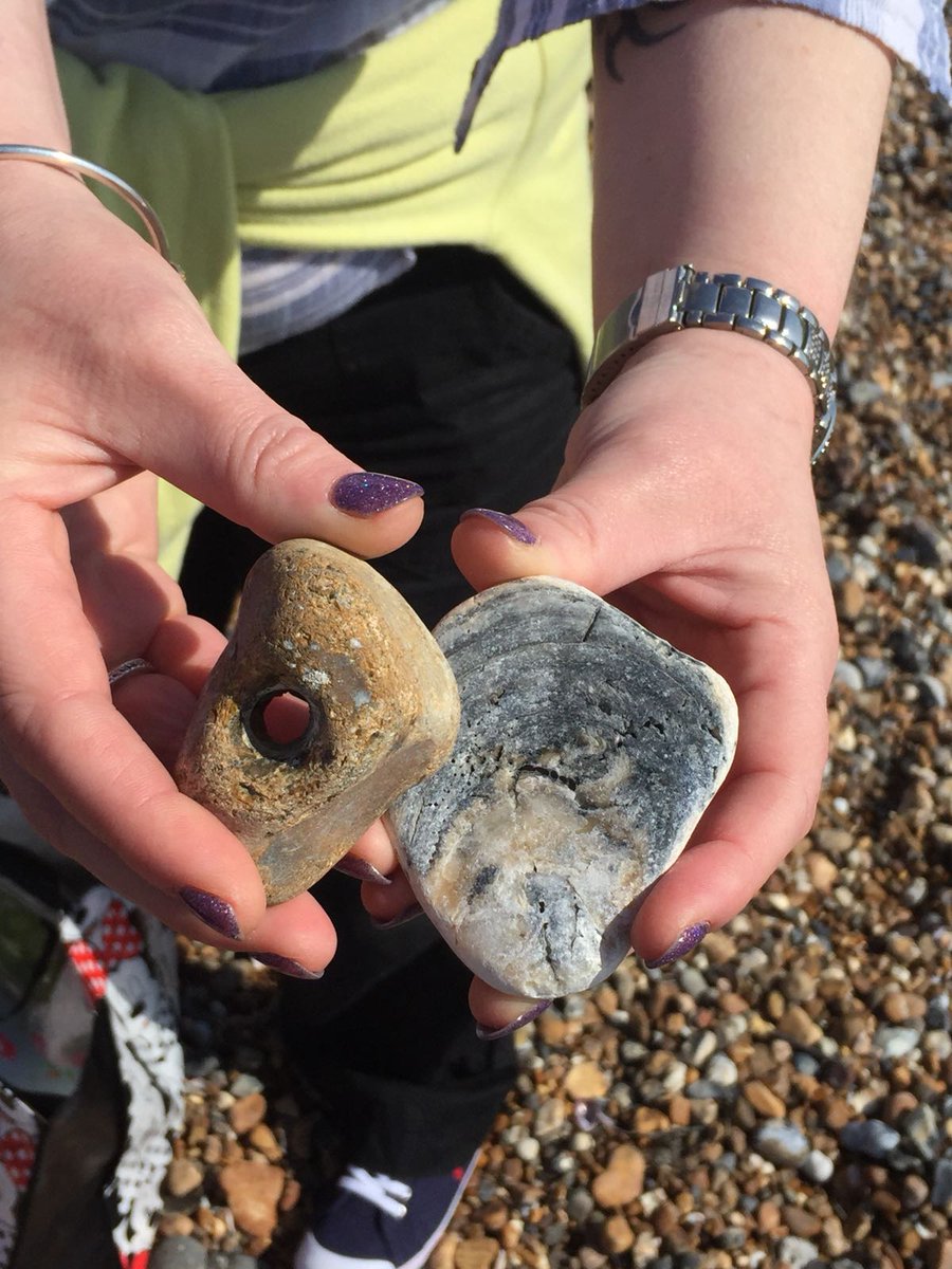 Rowan__ward's tweet photo. Our service users enjoyed a sunshine filled beach trip today with our OTโs Emma&Julia๐โ๏ธSome great photo opportunities for our Photography Competition๐ธHereโs a few sneak peaks of the snaps (keeping the best pics secret until the competition๐๐) @Meadowfield01 @withoutstigma https://t.co/wkRicDICGa