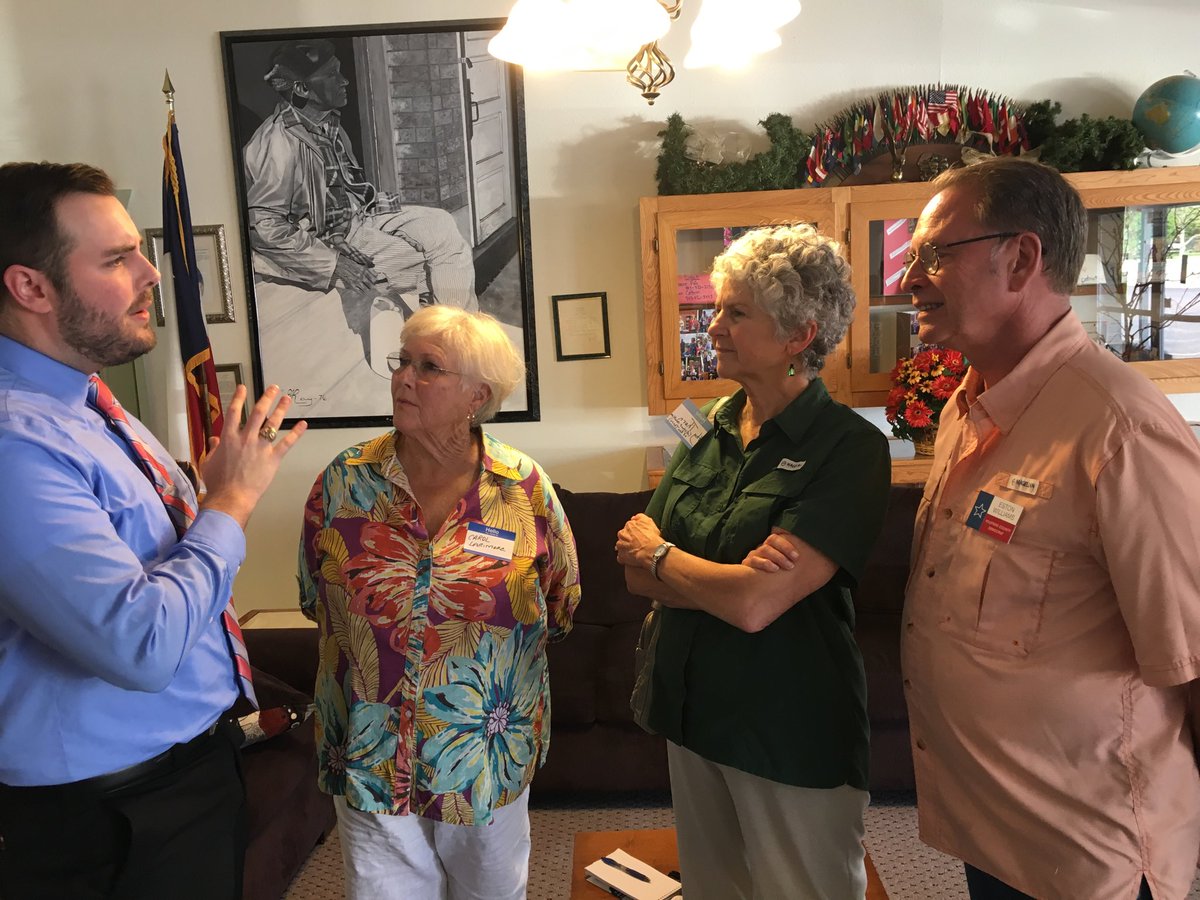 LeeHolbert's tweet photo. @KendallScudder met with Mabank voters Tuesday evening to discuss his views on education and other local concerns. 
@KendallScudder is the Democratic candidate for the State Senate in District 2. East Dallas and 6 rural East Texas Counties. 
#BlueWave2018 https://t.co/kfxG887G6k