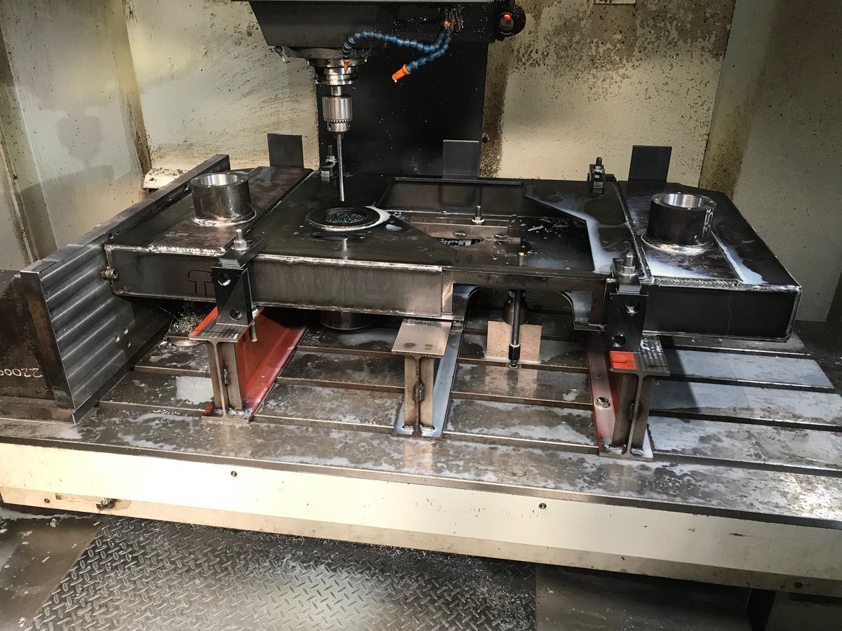 IpsHydraulics's tweet photo. Local manufacturer utilising one of our large capacity CNC vertical machines !
We are sub contract machining large fabricated parts for  a manufacturer of road surfacing equipment. #cncmachining #machining #dahlih https://t.co/7JXsaKzkY9