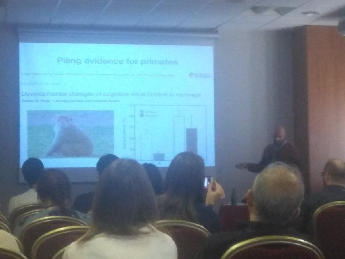 AGMAndirko's tweet photo. @ptsgmartins wonders how primates fit the vocal learning continuum and proposes instead his 'contiguum' #evolang12 #terriblecamera https://t.co/IMCCb2BKPh